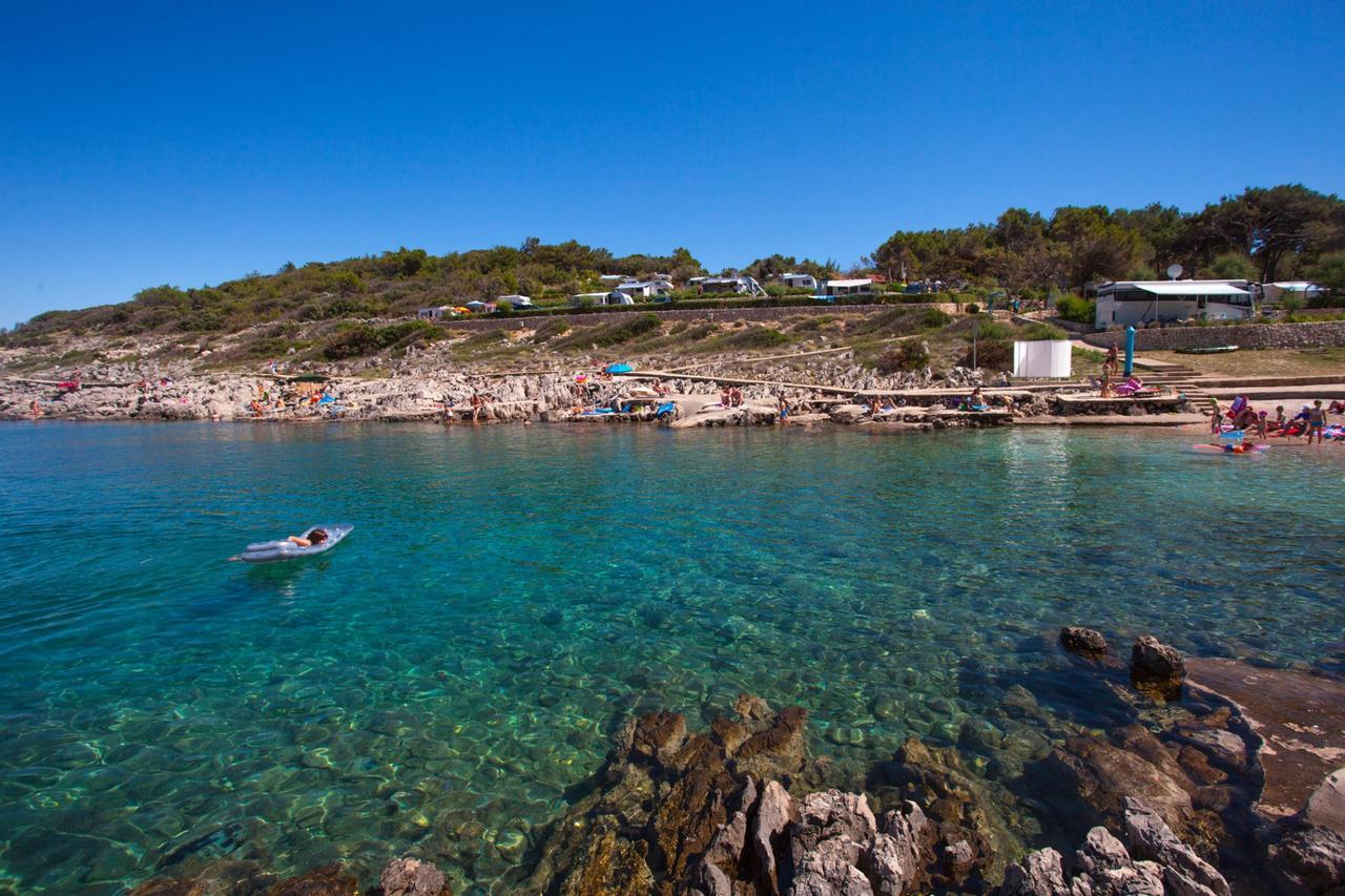 Victoria Mobilehome Camping Village Poljana Mali Lošinj Eksteriør billede