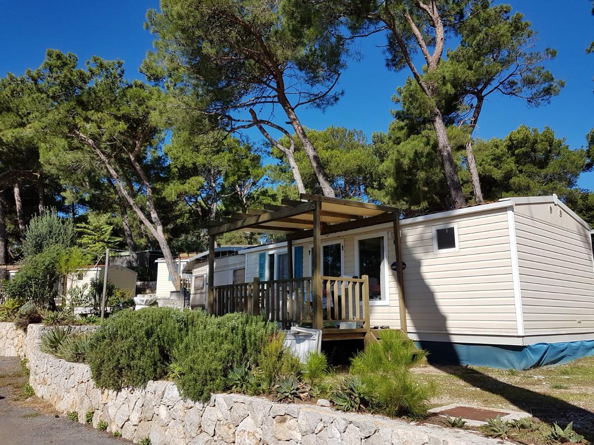 Victoria Mobilehome Camping Village Poljana Mali Lošinj Eksteriør billede